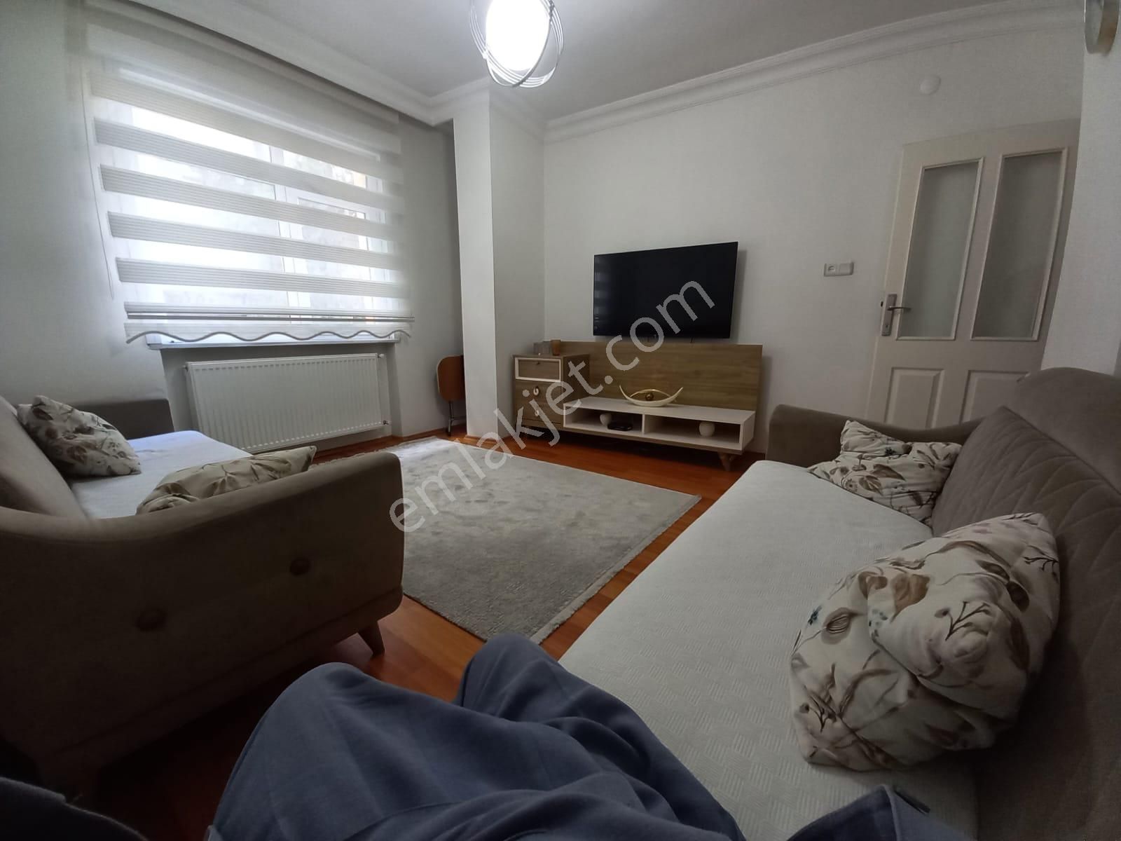 Bahçelievler Soğanlı Ticaret Lisesi Yakını 16 Yıllık 3+1 125 M2 Ebeveyn Banyolu 1.kat Satılık Daire - Görsel 3