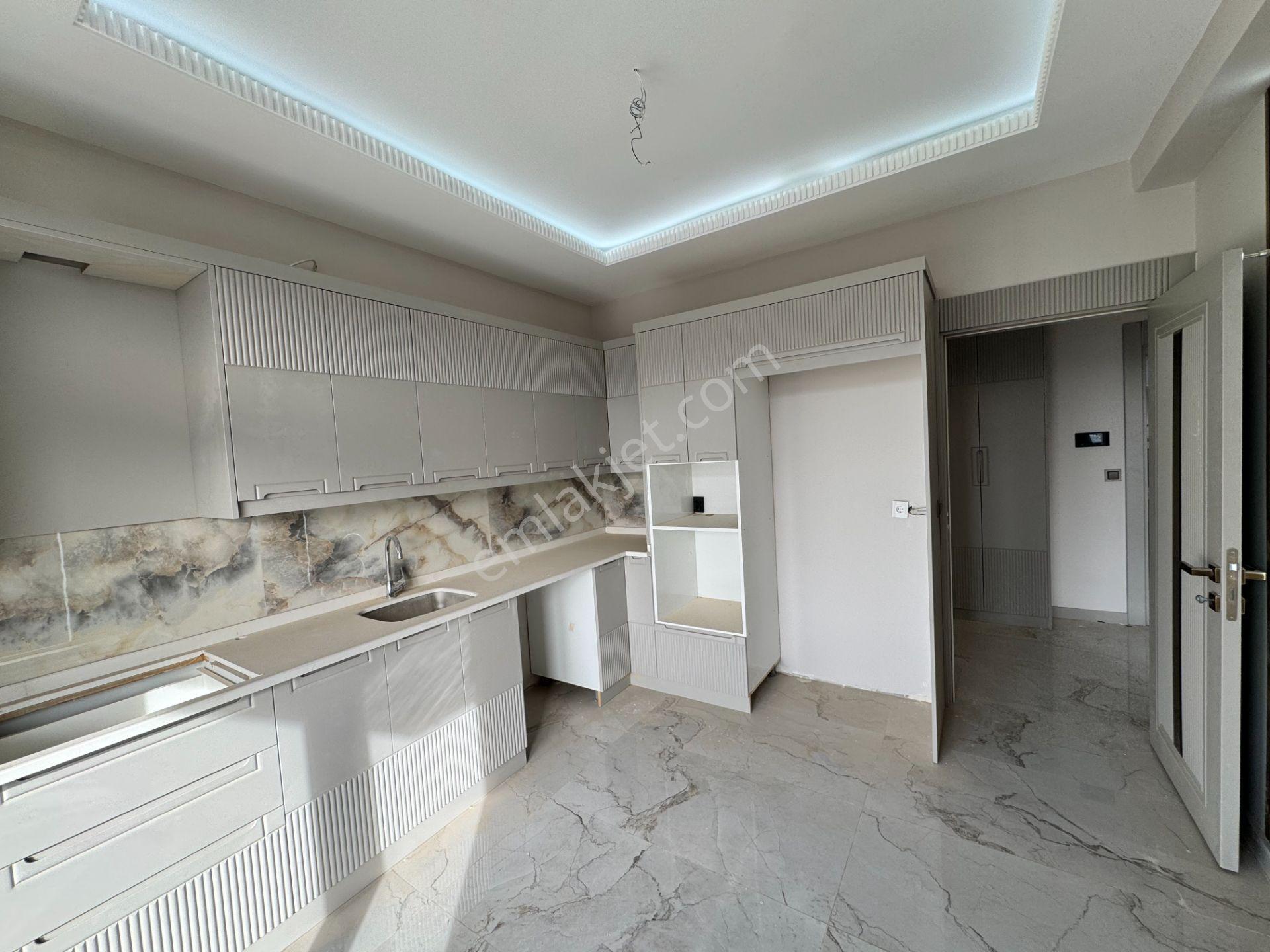 Babil Emlaktan Satlık Yenibeşevlerde 2.5+1 Lüx Sıfır Daire - Görsel 2