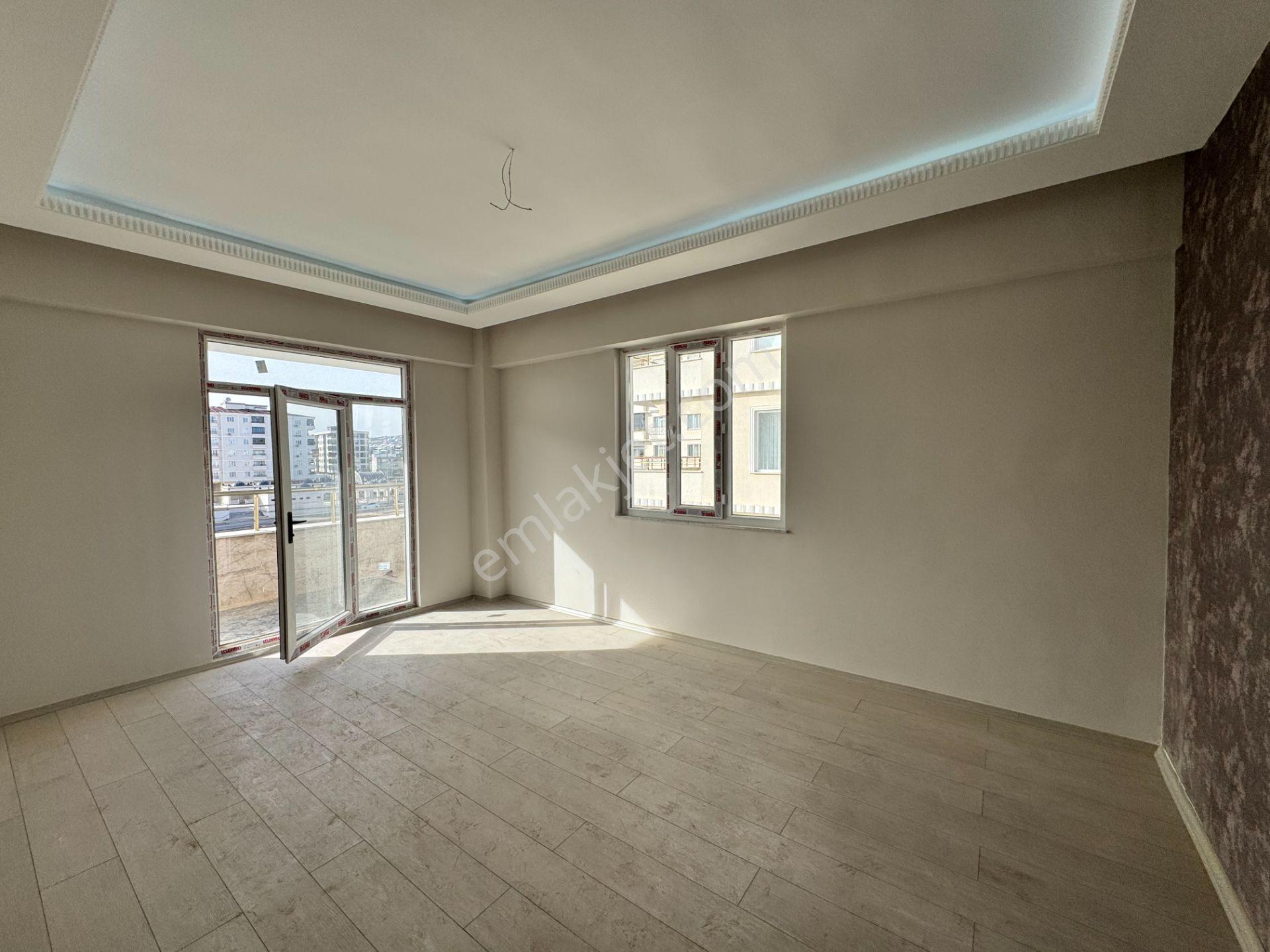 Babil Emlaktan Satlık Yenibeşevlerde 2.5+1 Lüx Sıfır Daire - Görsel 6