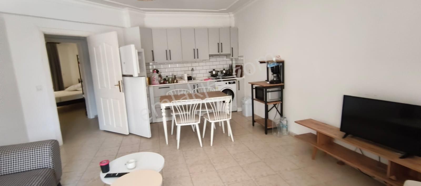 Teknosa Arkasında Havuzlu Sitede 3+1 Eşyalı Sürekli Kiralık Daire - Görsel 9