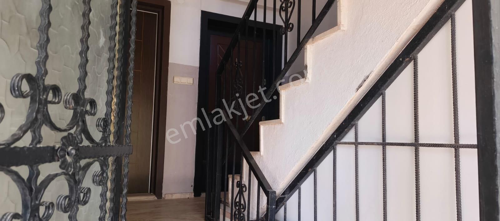 Teknosa Arkasında Havuzlu Sitede 3+1 Eşyalı Sürekli Kiralık Daire - Görsel 5