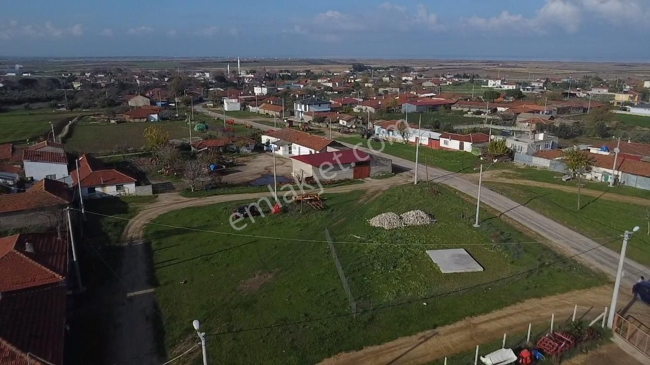 Biga Güvemalan Satılık Arsa 3757 M2 Ve Ev - Görsel 2