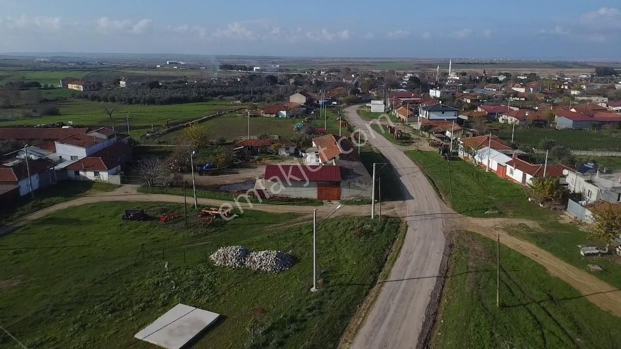 Biga Güvemalan Satılık Arsa 3757 M2 Ve Ev - Görsel 4