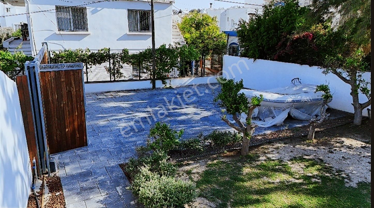 Eskiçeşme'de Satılık Tek Katlı Kagir Ev, Tiny House Ve Bahçesi - Görsel 12