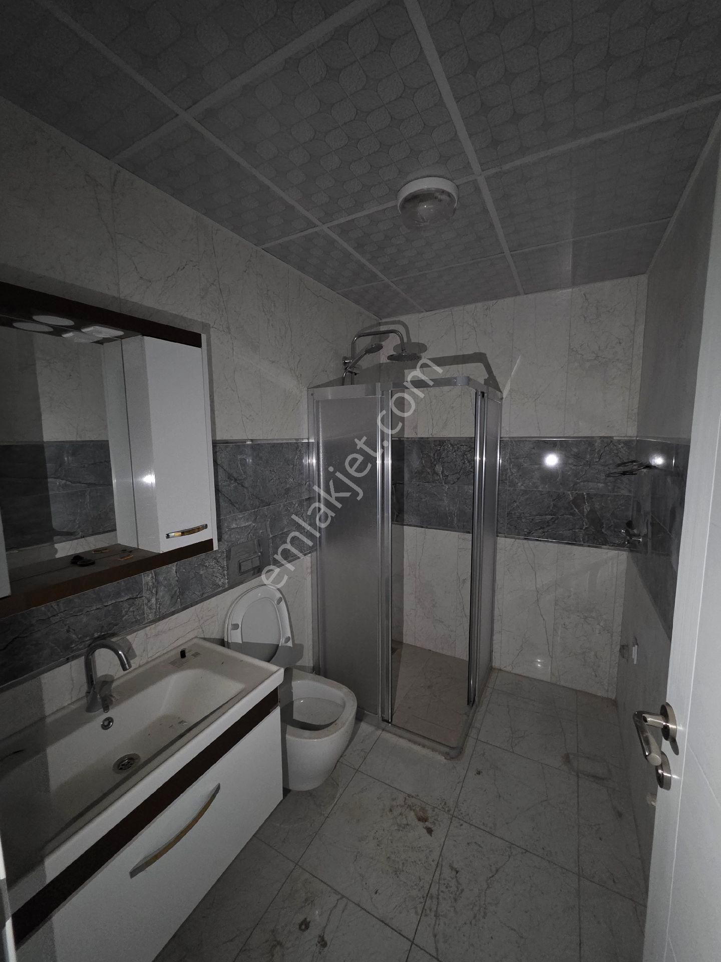 Mumcular Ana Cadde Üzeri Kiralık - Görsel 9