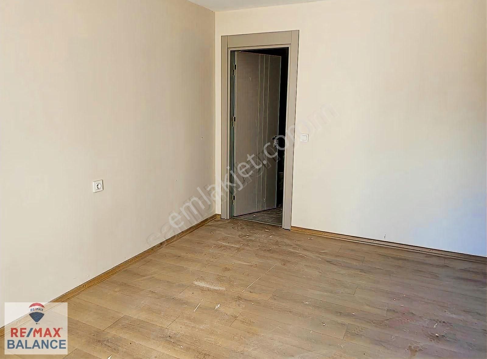 İstasyon Mah. Darapark Sitesi Bahçe Kullanımı Kiralık 3+1 Daire - Görsel 12
