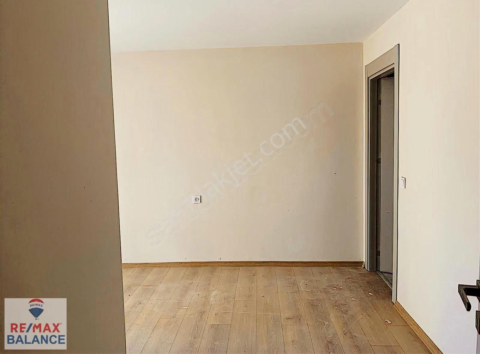 İstasyon Mah. Darapark Sitesi Bahçe Kullanımı Kiralık 3+1 Daire - Görsel 6