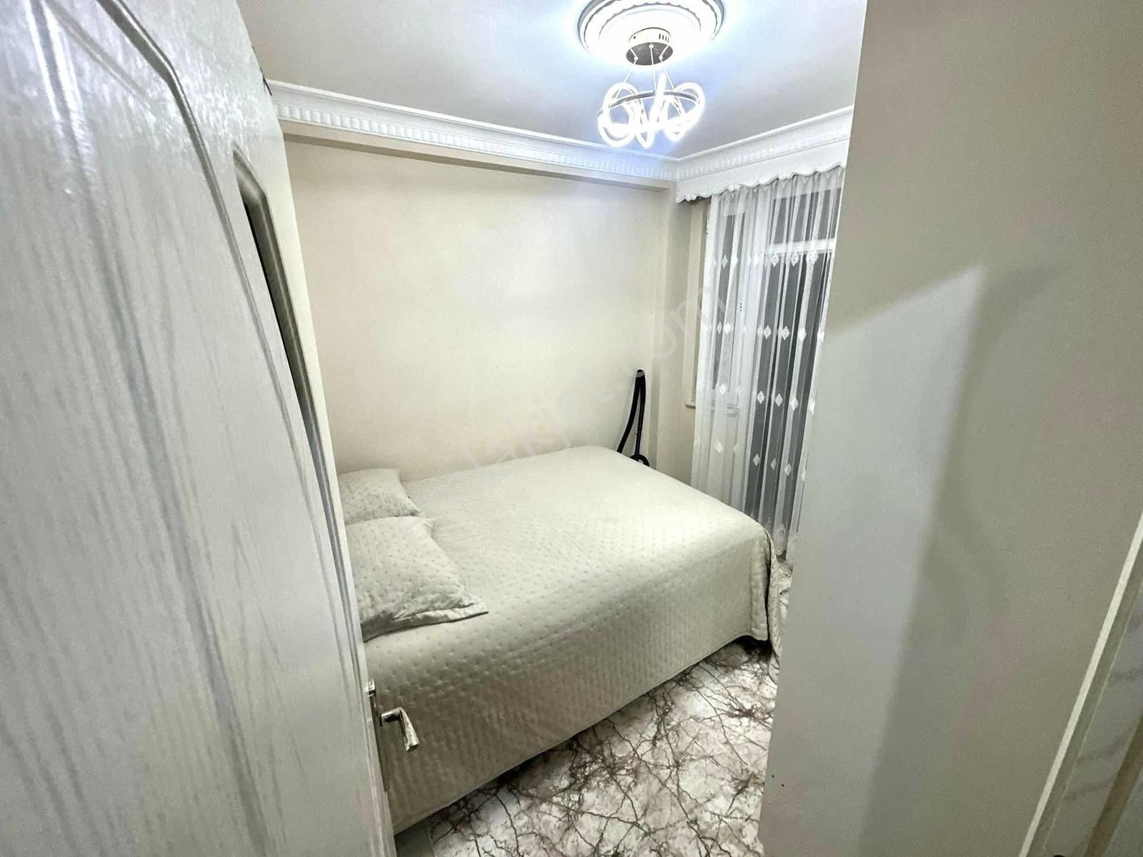 Pusula İnşaatan Esentepe Mah. Parka Cephe Balkonlu 1. Kat Daire - Görsel 30