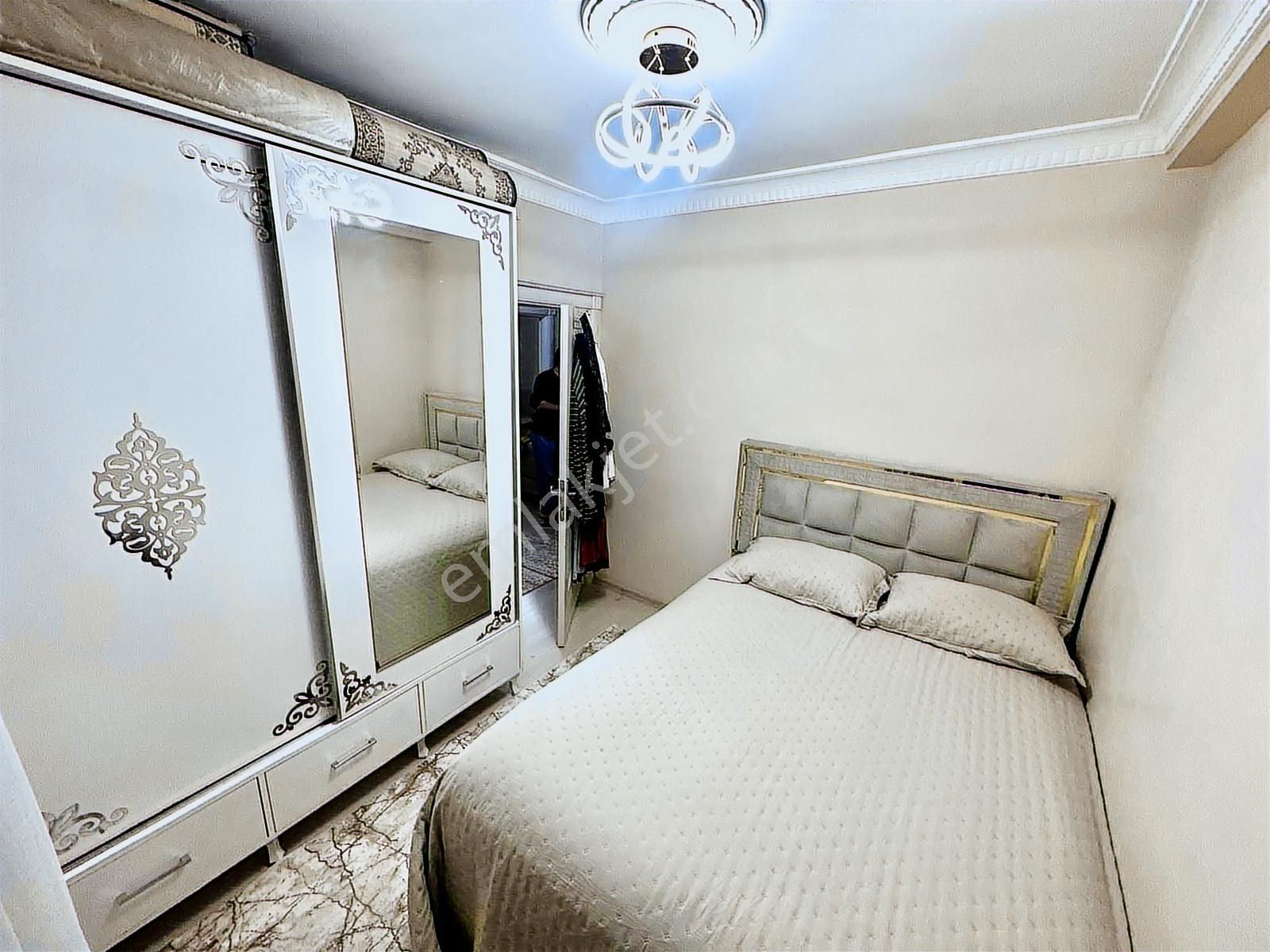 Pusula İnşaatan Esentepe Mah. Parka Cephe Balkonlu 1. Kat Daire - Görsel 4