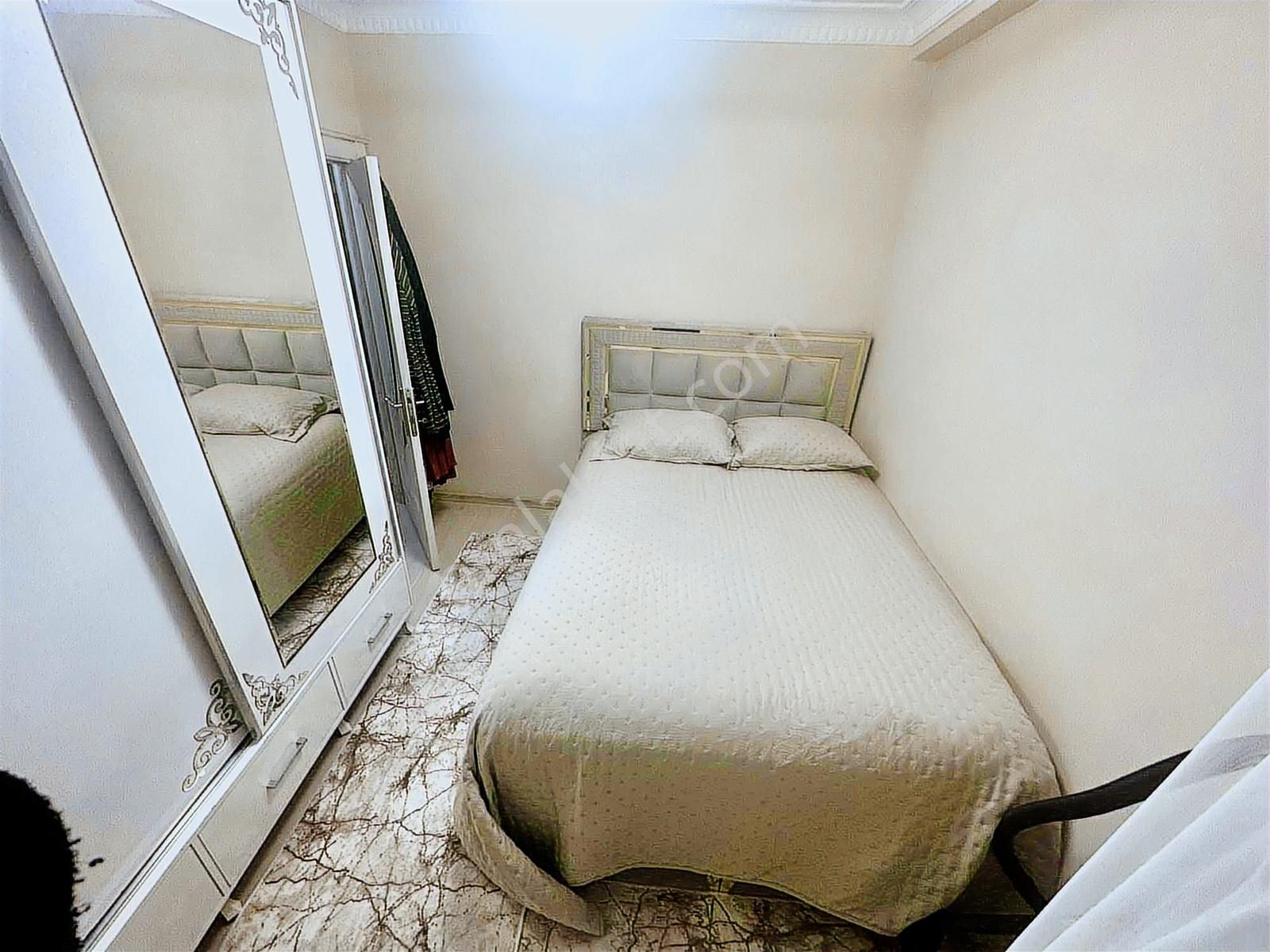 Pusula İnşaatan Esentepe Mah. Parka Cephe Balkonlu 1. Kat Daire - Görsel 9