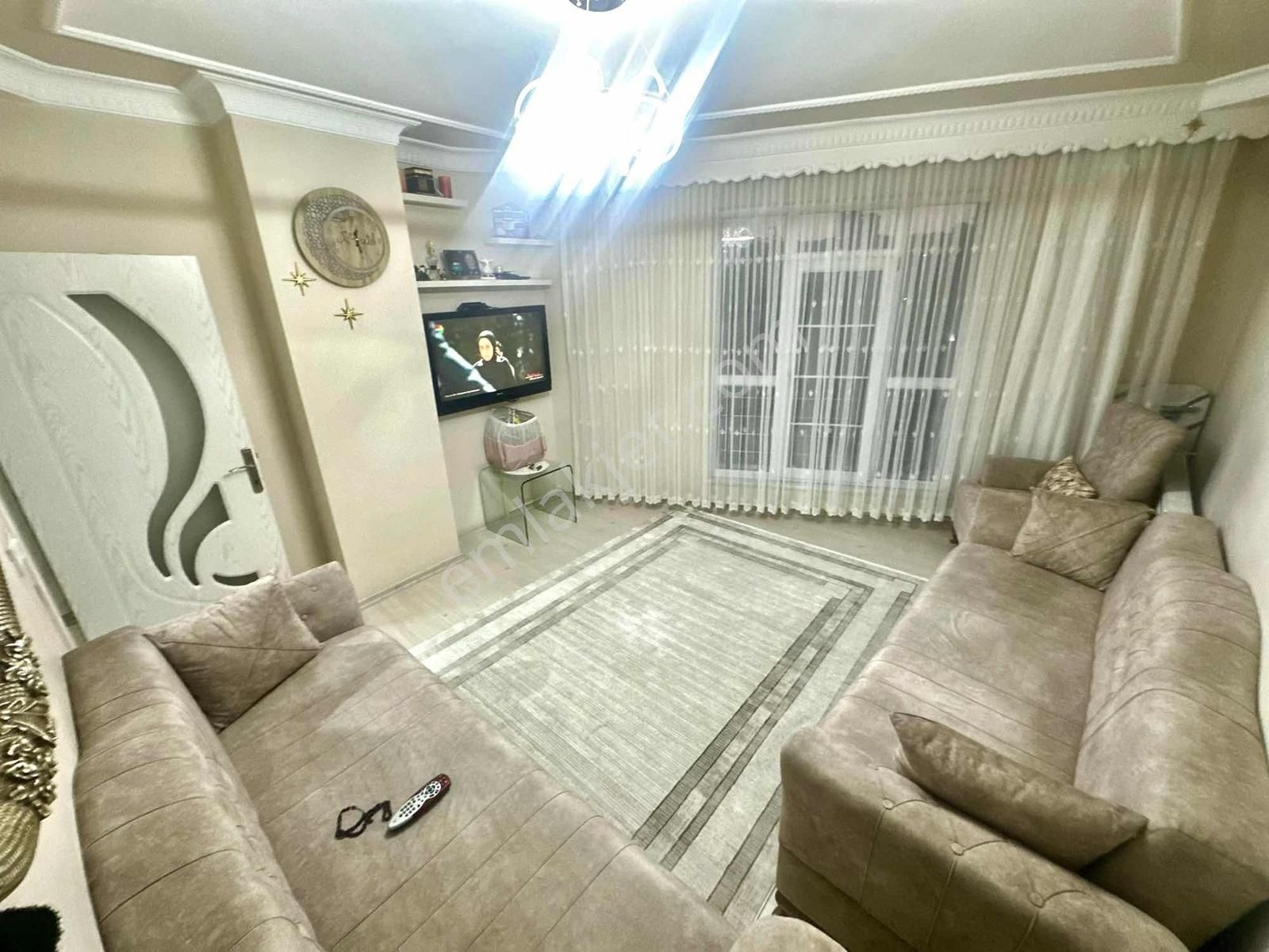 Pusula İnşaatan Esentepe Mah. Parka Cephe Balkonlu 1. Kat Daire - Görsel 33