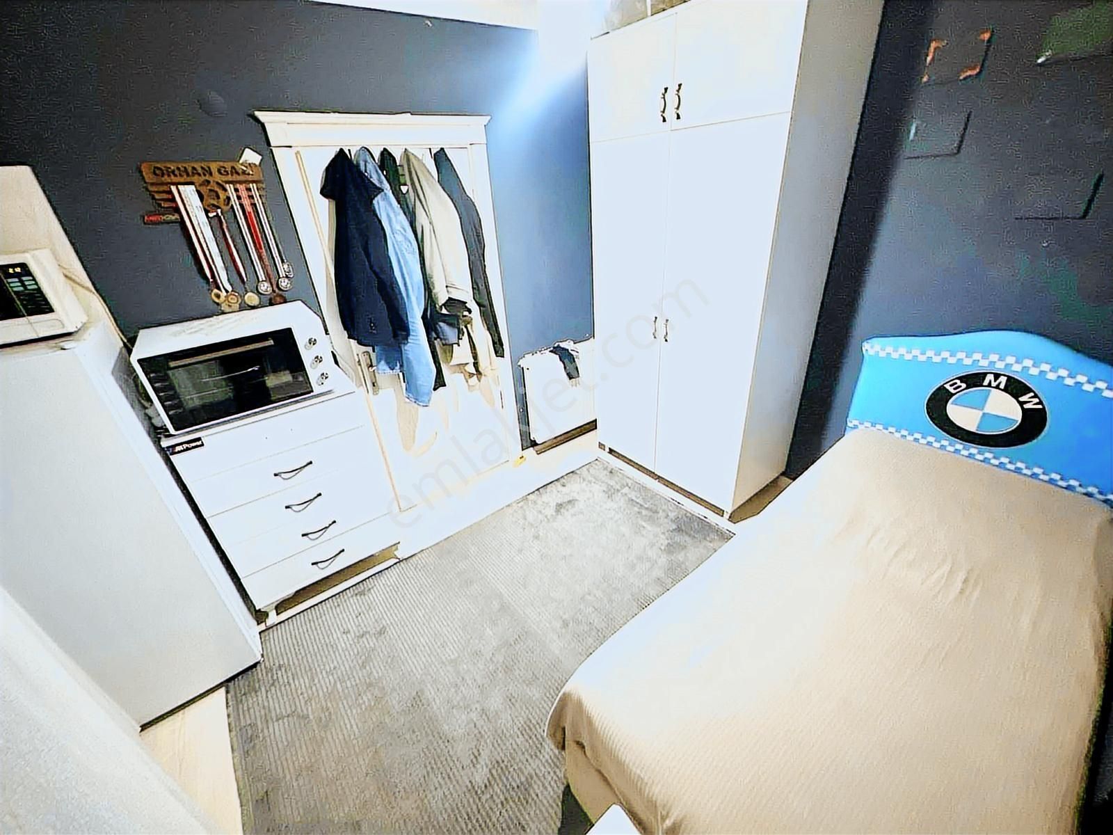 Pusula İnşaatan Esentepe Mah. Parka Cephe Balkonlu 1. Kat Daire - Görsel 18