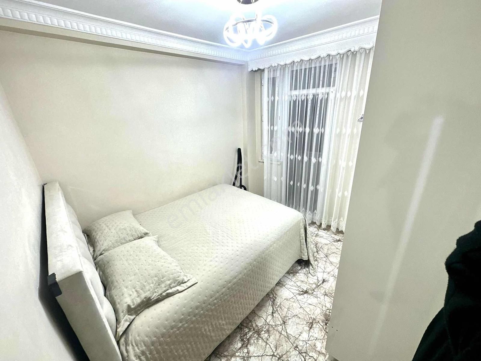 Pusula İnşaatan Esentepe Mah. Parka Cephe Balkonlu 1. Kat Daire - Görsel 5