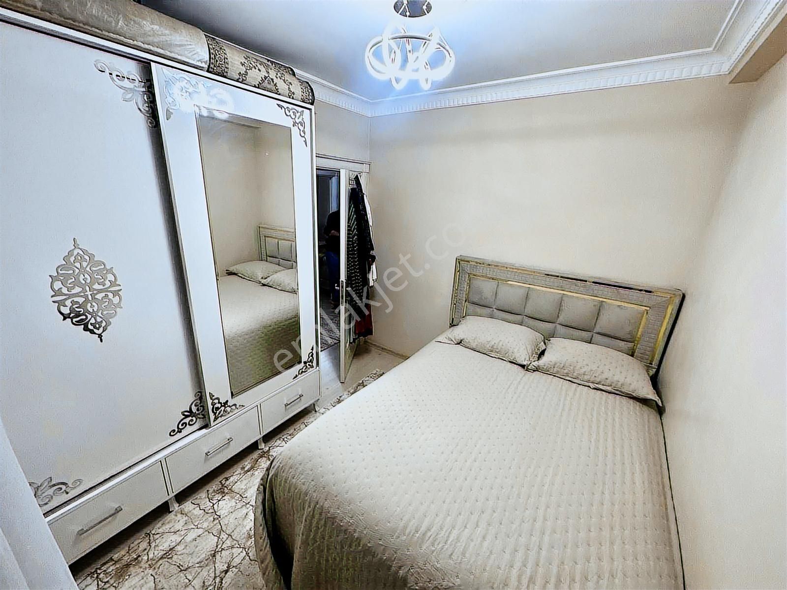 Pusula İnşaatan Esentepe Mah. Parka Cephe Balkonlu 1. Kat Daire - Görsel 22