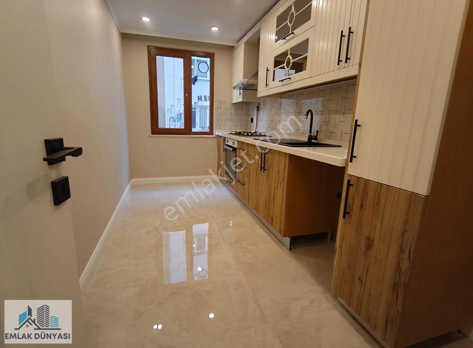 Emlak Dünyasından Genç Binada Ara Kat İçi Yenilenmiş Keyifli 3+1 - Görsel 4