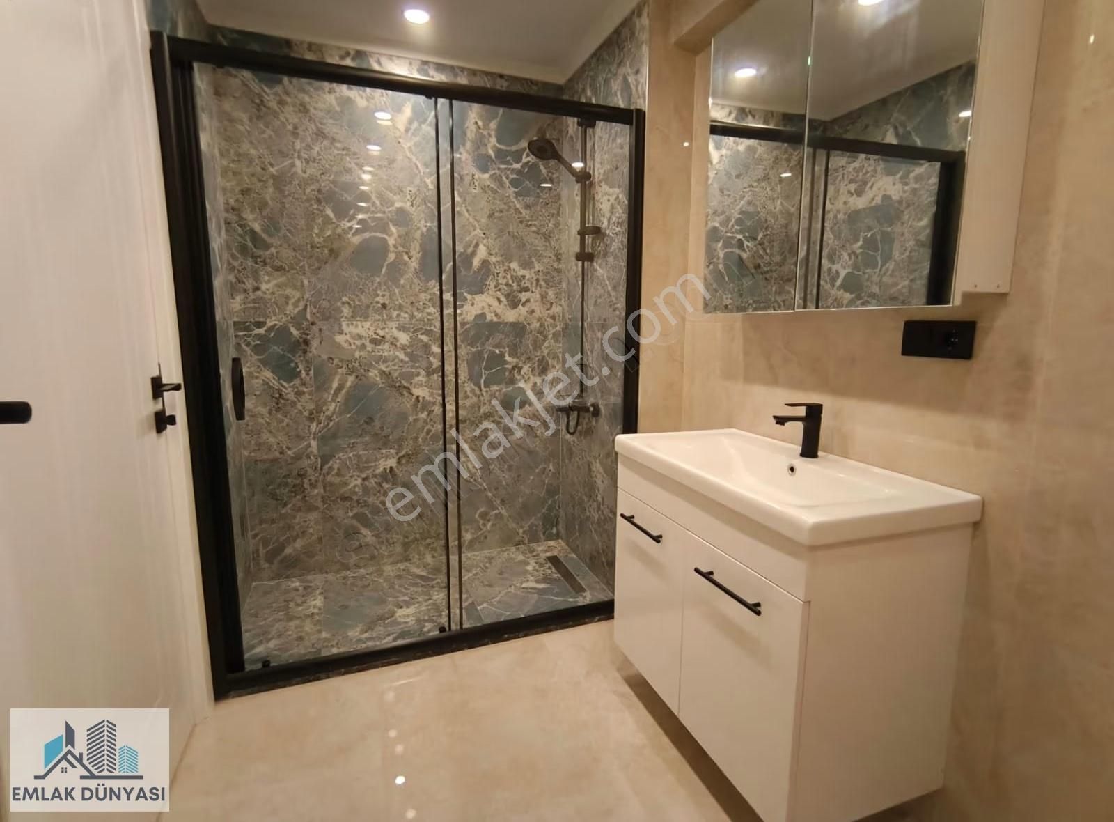 Emlak Dünyasından Genç Binada Ara Kat İçi Yenilenmiş Keyifli 3+1 - Görsel 27