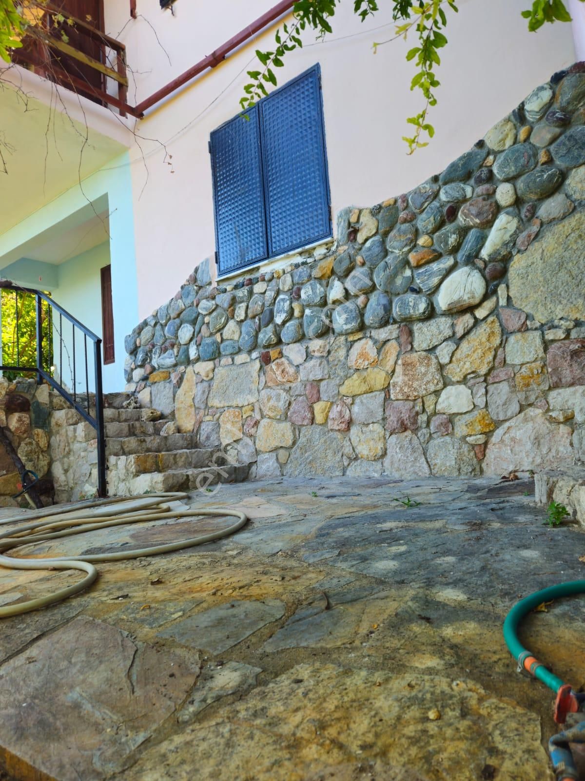 Karaburun Çatalkaya'da Deniz Manzaralı Müstakil Ev - Görsel 21