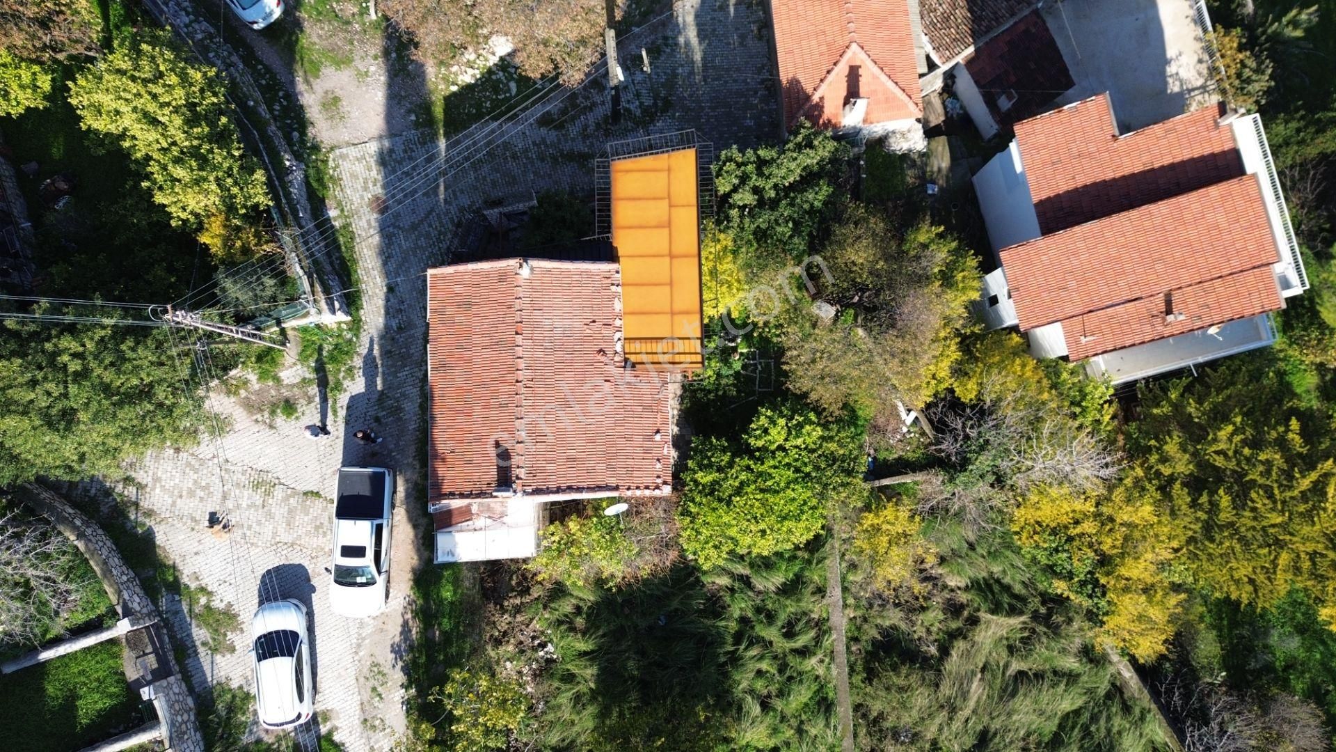 Karaburun Çatalkaya'da Deniz Manzaralı Müstakil Ev - Görsel 6