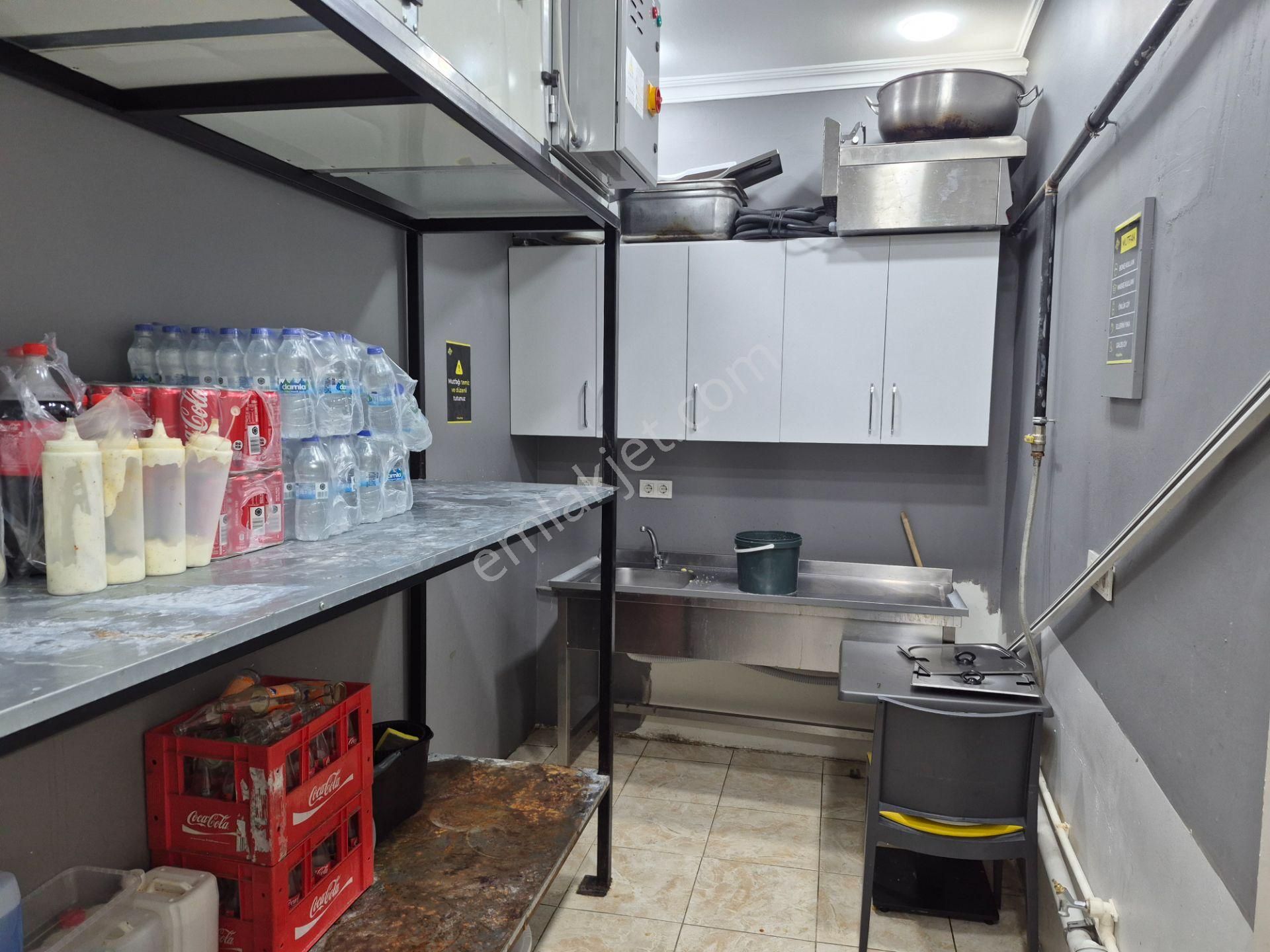 Gaziosmanpaşa Meydana Yakın Köşe Konumda Kiralık 100 M2 Dükkan - Görsel 5