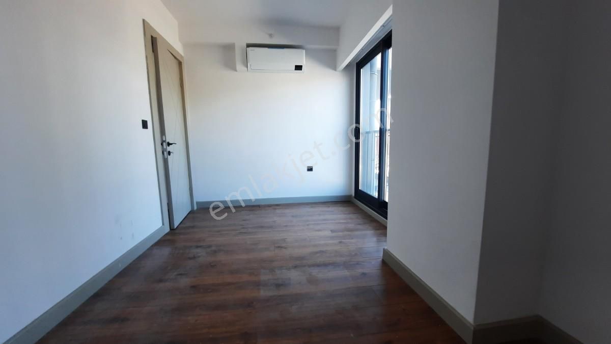 Bornova Passa Novada Havuzlu 7/24 Güvenlikli Sitede 2+1 - Görsel 18