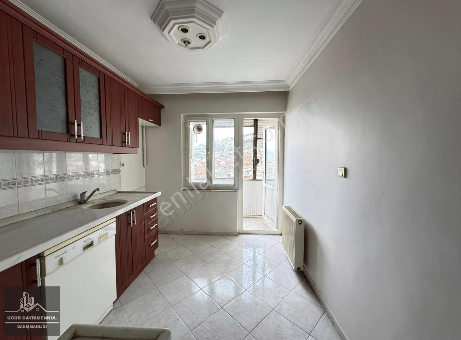 Uğur Gayrimenkul'den Kayhan'da Şehir Ve Deniz Manzaralı Daire - Görsel 22