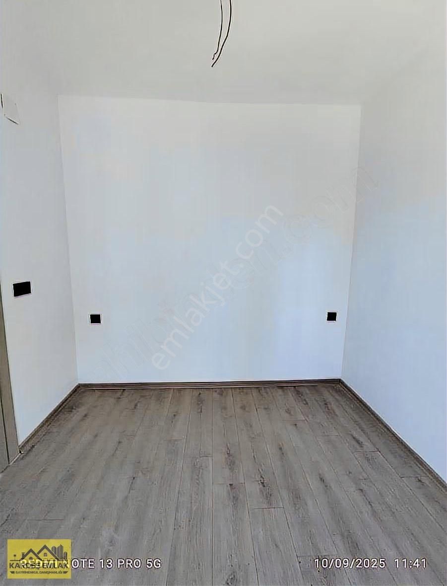 Kardeş Yatay Mimari İskanlı Hsarsiz Yeni Yapı Satlık 1+1 Daire - Görsel 9