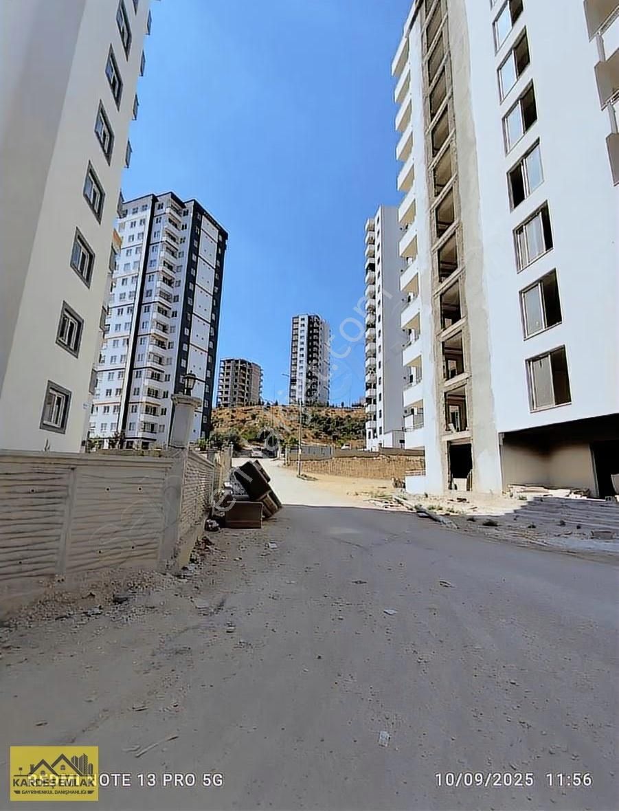 Kardeş Yatay Mimari İskanlı Hsarsiz Yeni Yapı Satlık 1+1 Daire - Görsel 4