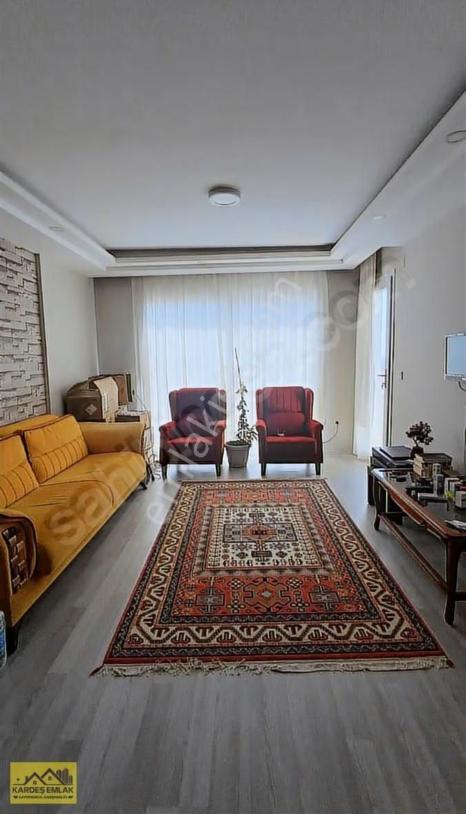 Kardes Emlaktan Stadyum Civari Cadde Üzeri Eşyalı Havuzlu 1+1 - Görsel 10