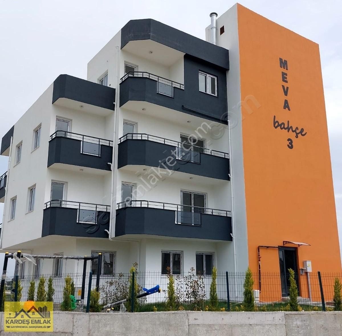 Acil Kardeş Emlak'tan Beyceli De İskanlı Sıfır 2+1 Satlık Daire - Görsel 11