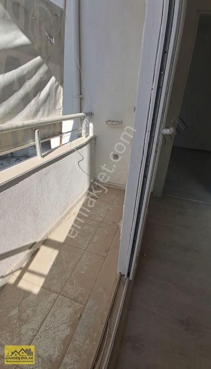 Kardeş Emlak'tan Gelincik Caddesinde Hasarsız İskanlı Sıfır 1+1 - Görsel 5