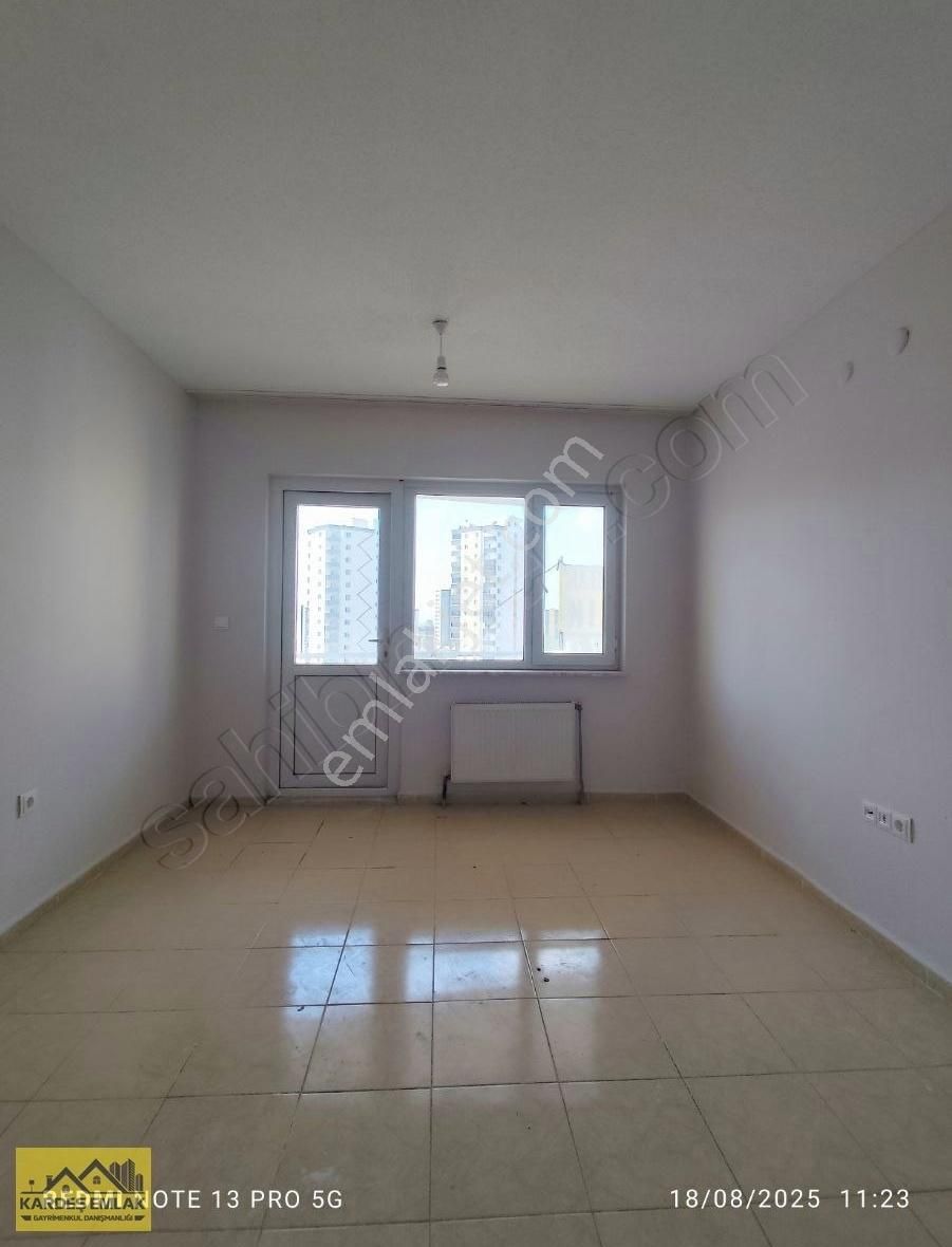 Kardeş Emlak'tan Gültepe Mh Memursen Tokide Satılık 2+1 Daire