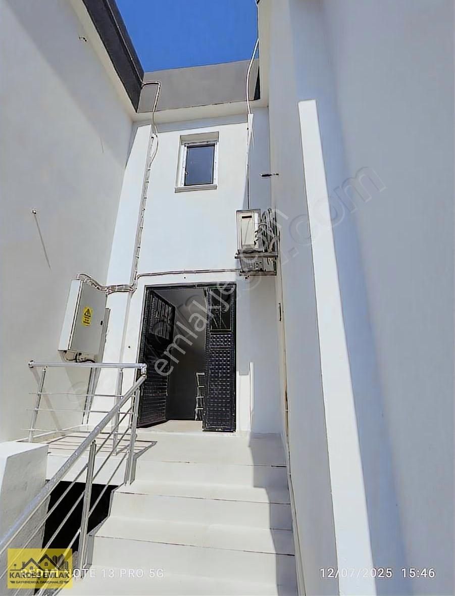 Kardeş Emlak'tan Boynuyoğun Mahallesinde 2+1 Daire - Görsel 9