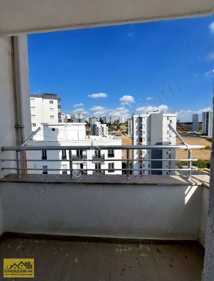 Kardeş Emlaktan Reyhan Cadde Üzeri 2+1 Full Eşyalı Daire - Görsel 8