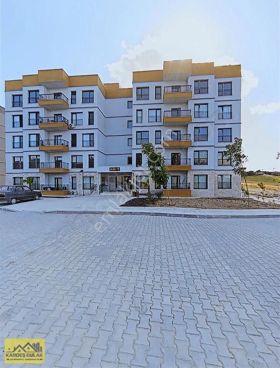 Kardeş Emlaktan Buruk Cumhuriyet Mh De 3+1 Sıfır Kiralık Daire - Görsel 4