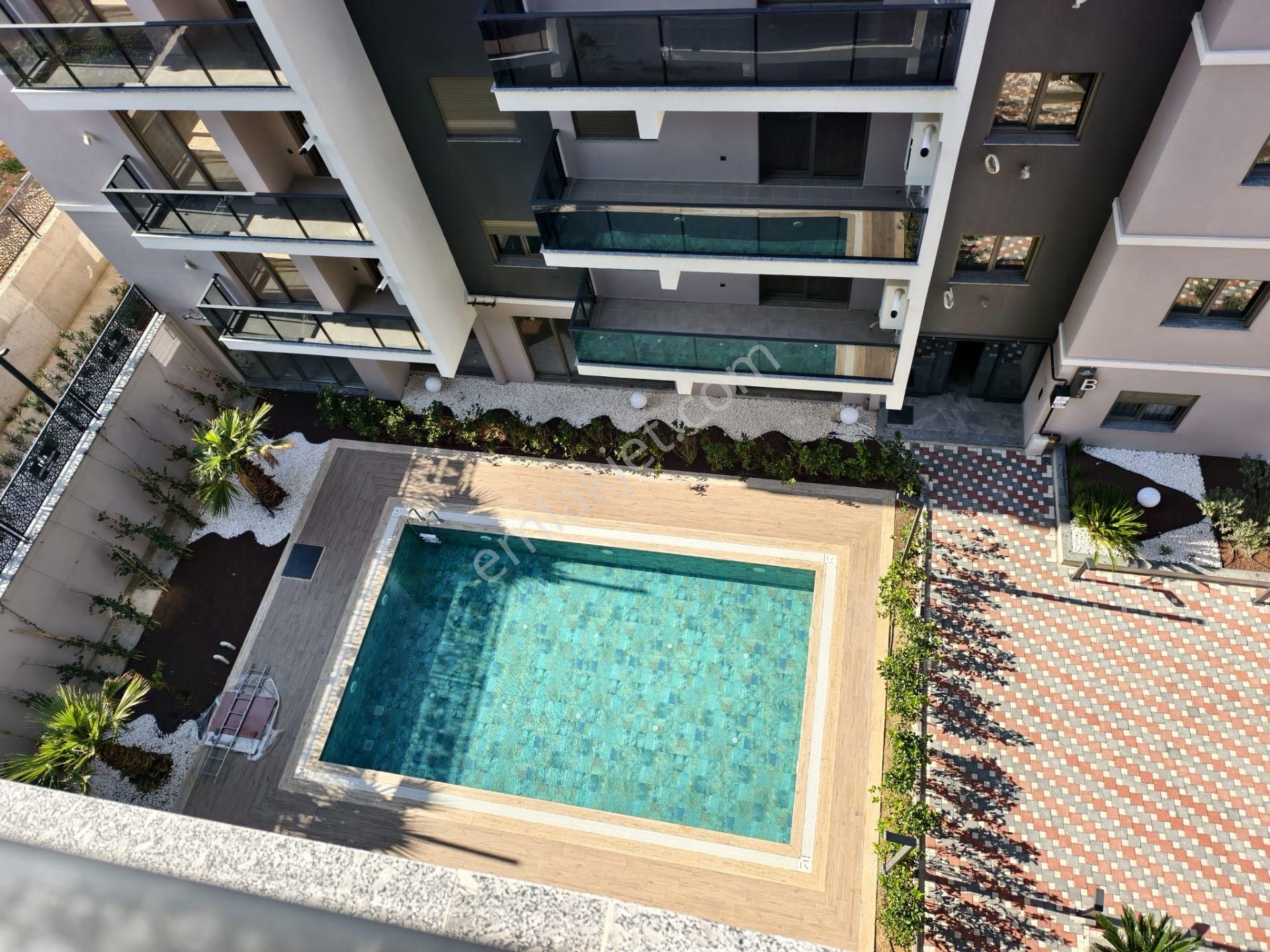 İzmır Menemen Gazı Mahallesı’nde Kıralık, Şık 2+1 Daıre