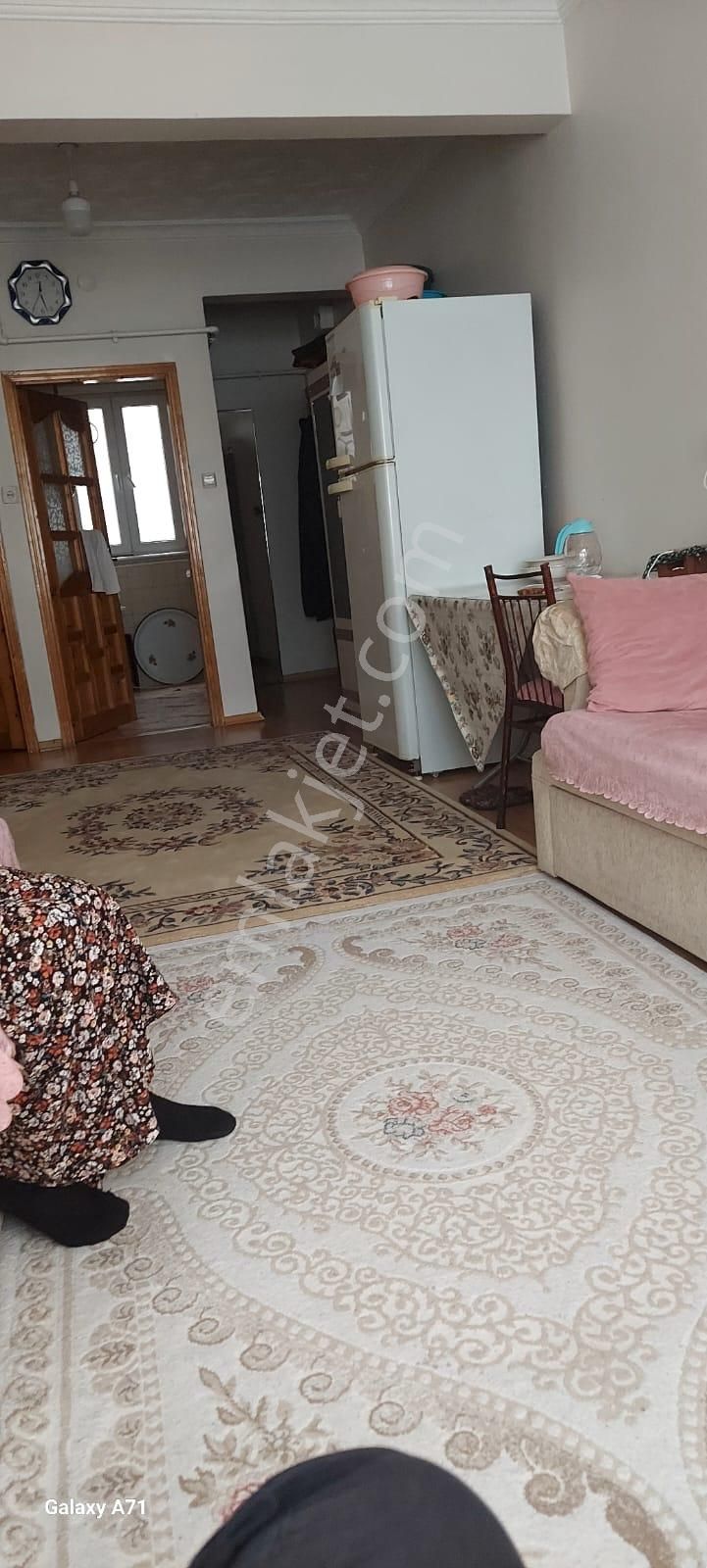 Bağcılar Yenigün Mahallesi 2.kat 2+1 85 M2 Hisseli Satılık Daire - Görsel 3