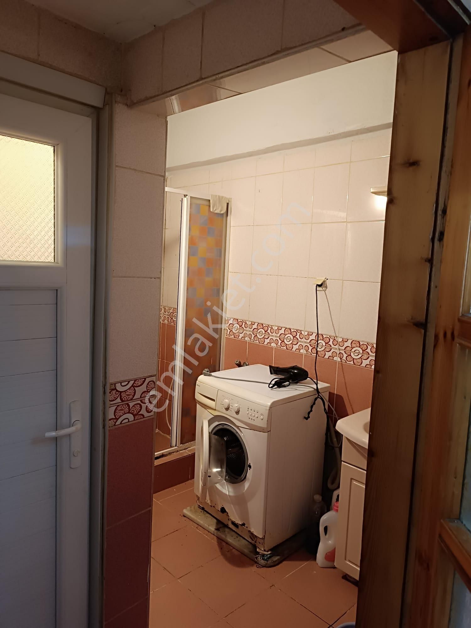 Bağcılar Yenigün Mahallesi 2.kat 2+1 85 M2 Hisseli Satılık Daire - Görsel 9