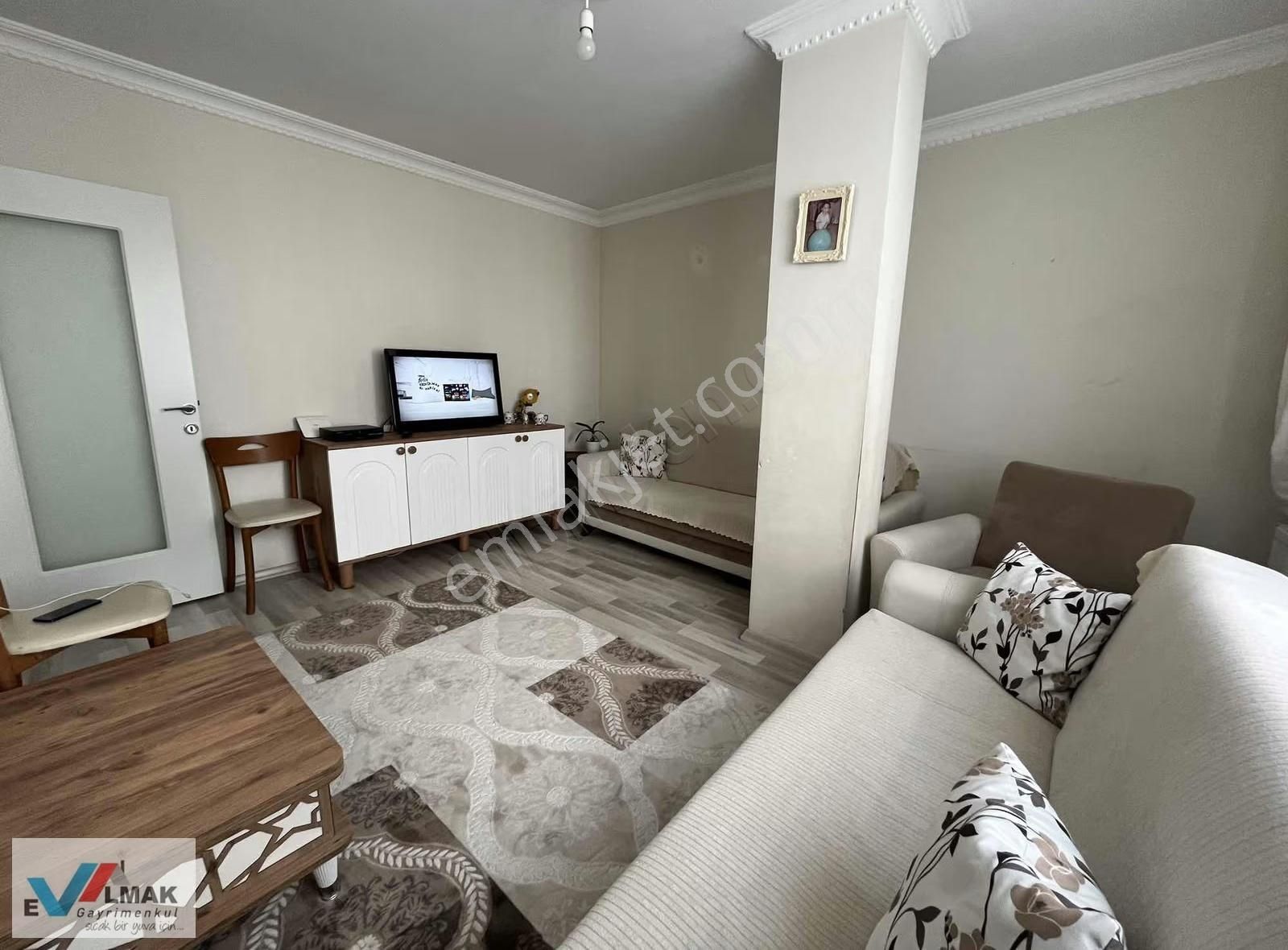 Evalmak Gayrimenkul'den Kanarya Mah.de Satılık 2+1 Fırsat Arakat - Görsel 3