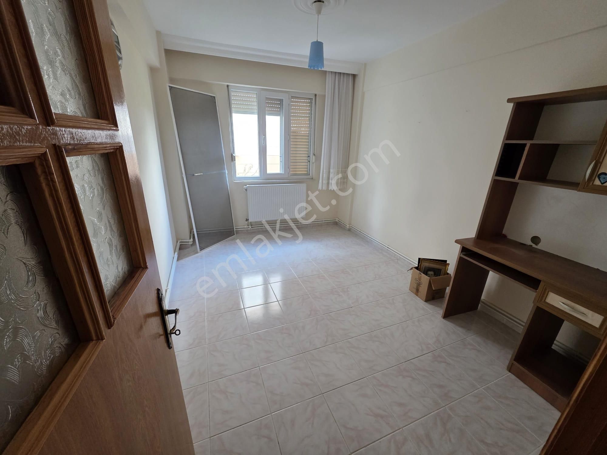 Irmaksudan Yetkili Altınkum Da Doğalgazlı Ayrı Mutfak Ön Cephe 2+1 Daire - Görsel 27