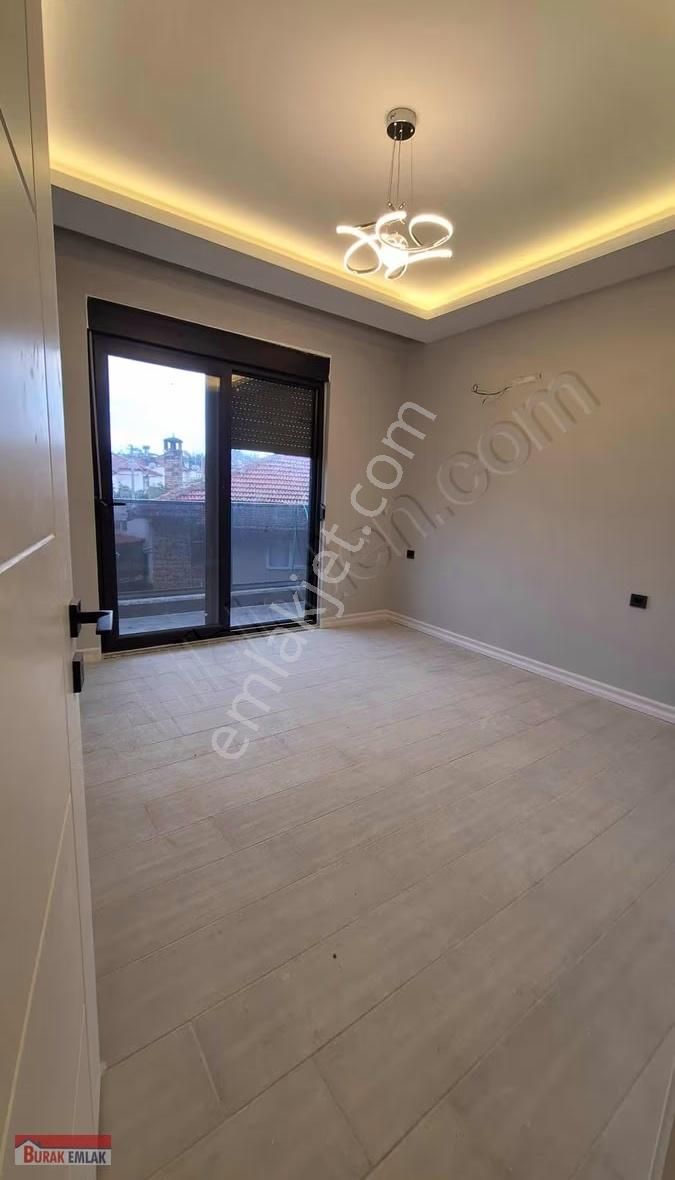 Burak Emlak'tan Ilıca Bölgesinde Satılık 2 + 1 Daire - Görsel 14