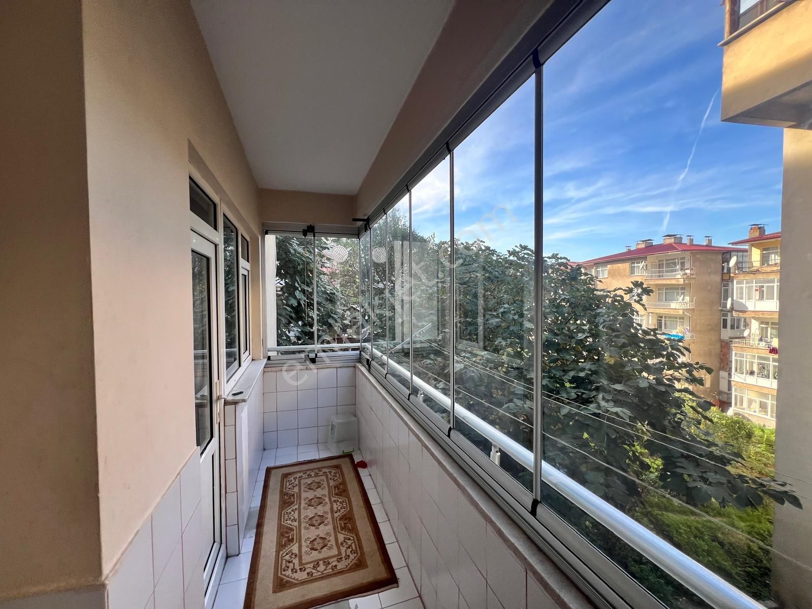 Boztepe Kemik Hastanesi Yolunda 3+1 Eşyalı Satılık Daire - Görsel 13