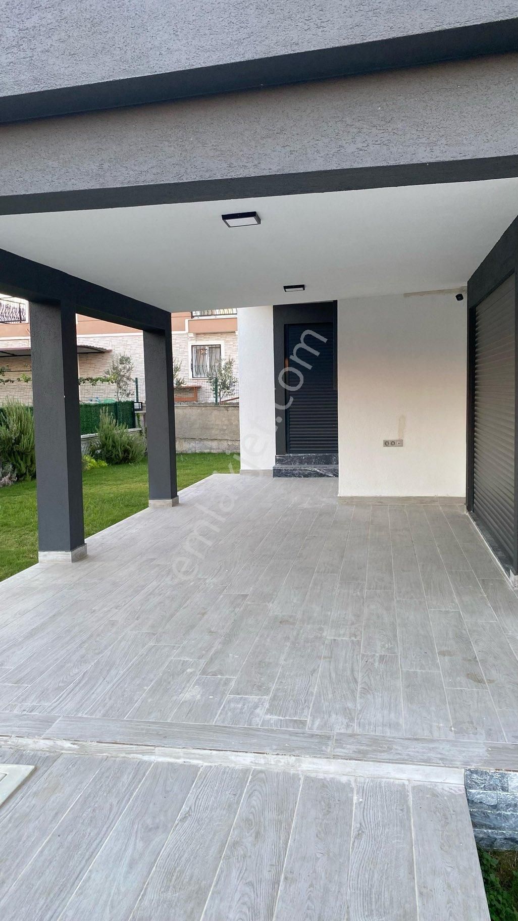 Güzelçamlı'da Tek Müstakil Özel Havuzlu 4+1 Satılık Villa - Görsel 16