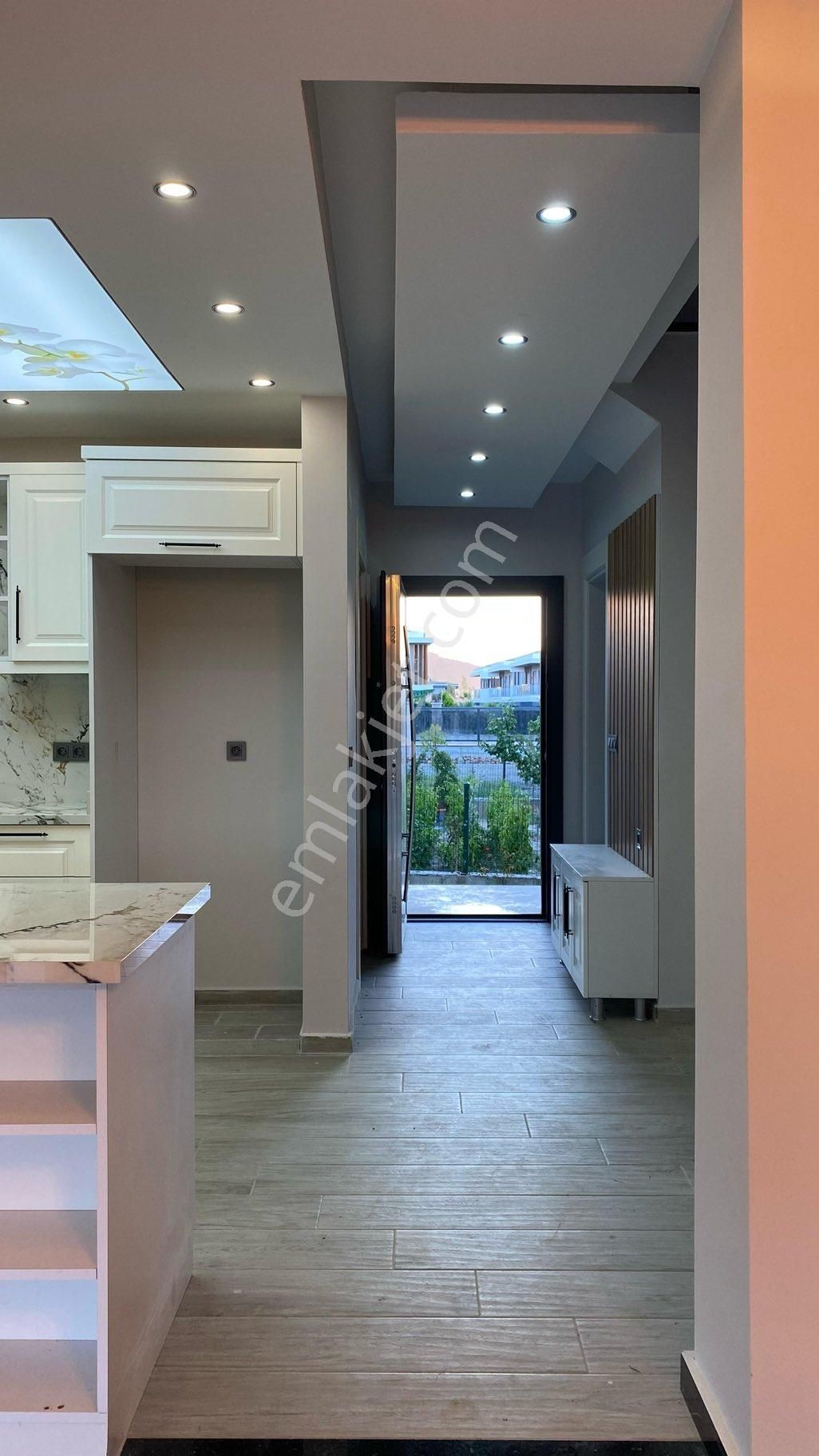 Güzelçamlı'da Tek Müstakil Özel Havuzlu 4+1 Satılık Villa - Görsel 3