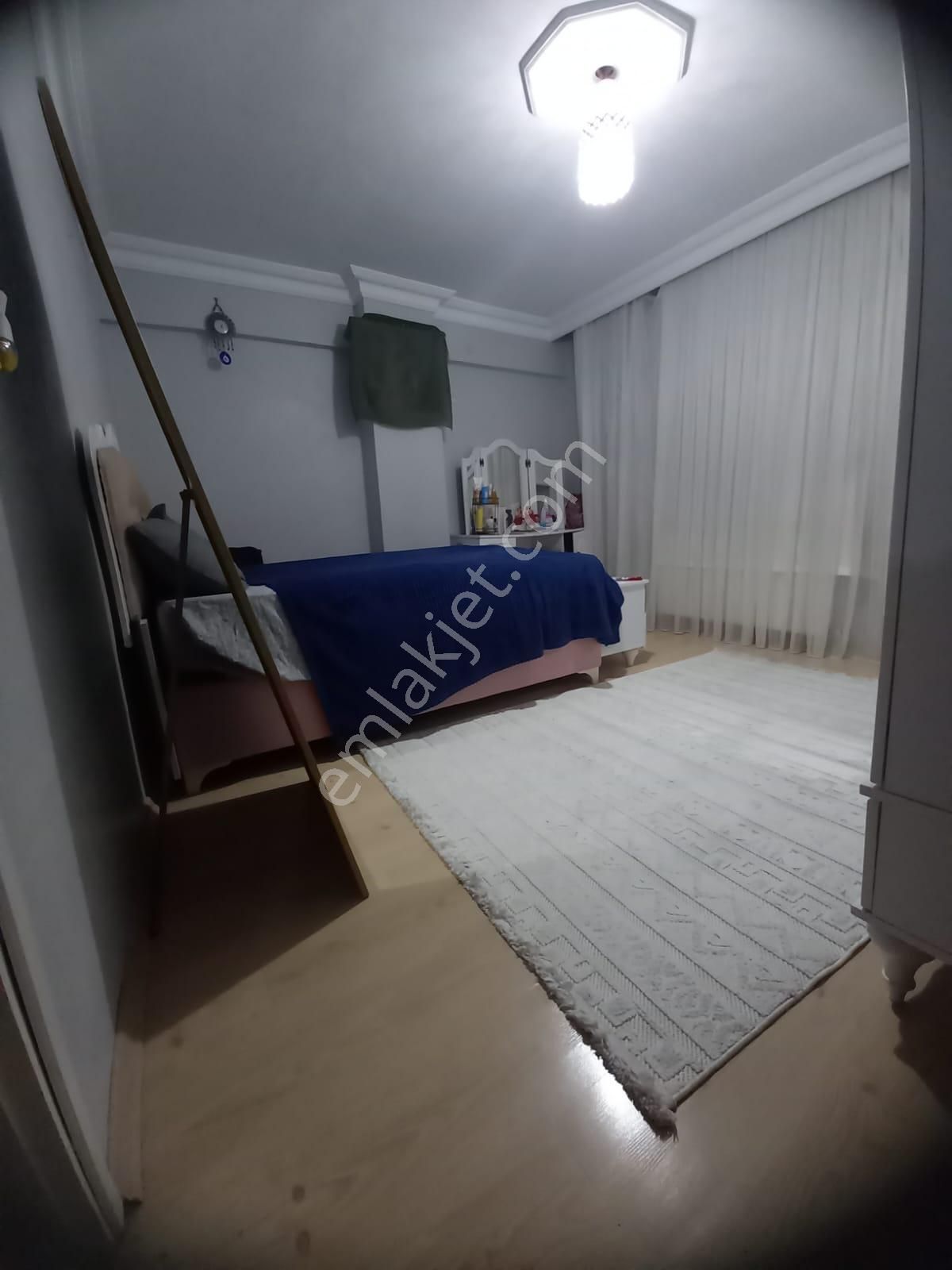 Bahçelievler Cumhuriyet Mahallesi 27 Yıllık Binada 3+1 125 M2 5.kat Asansörsüz Hisseli Satılık Daire - Görsel 8