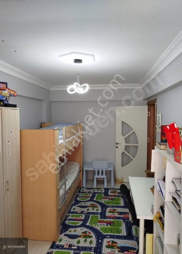 Kat Mülkiyetli Krediye Uygun 3+1 Ferah Satılık Daire - Görsel 3
