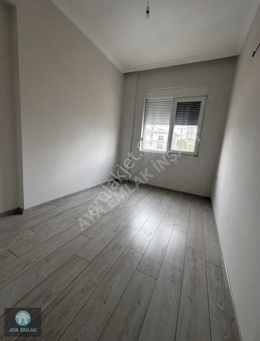 Bahçeyakada Satılık Ayrı Mutfak 2+1 Daire - Görsel 3