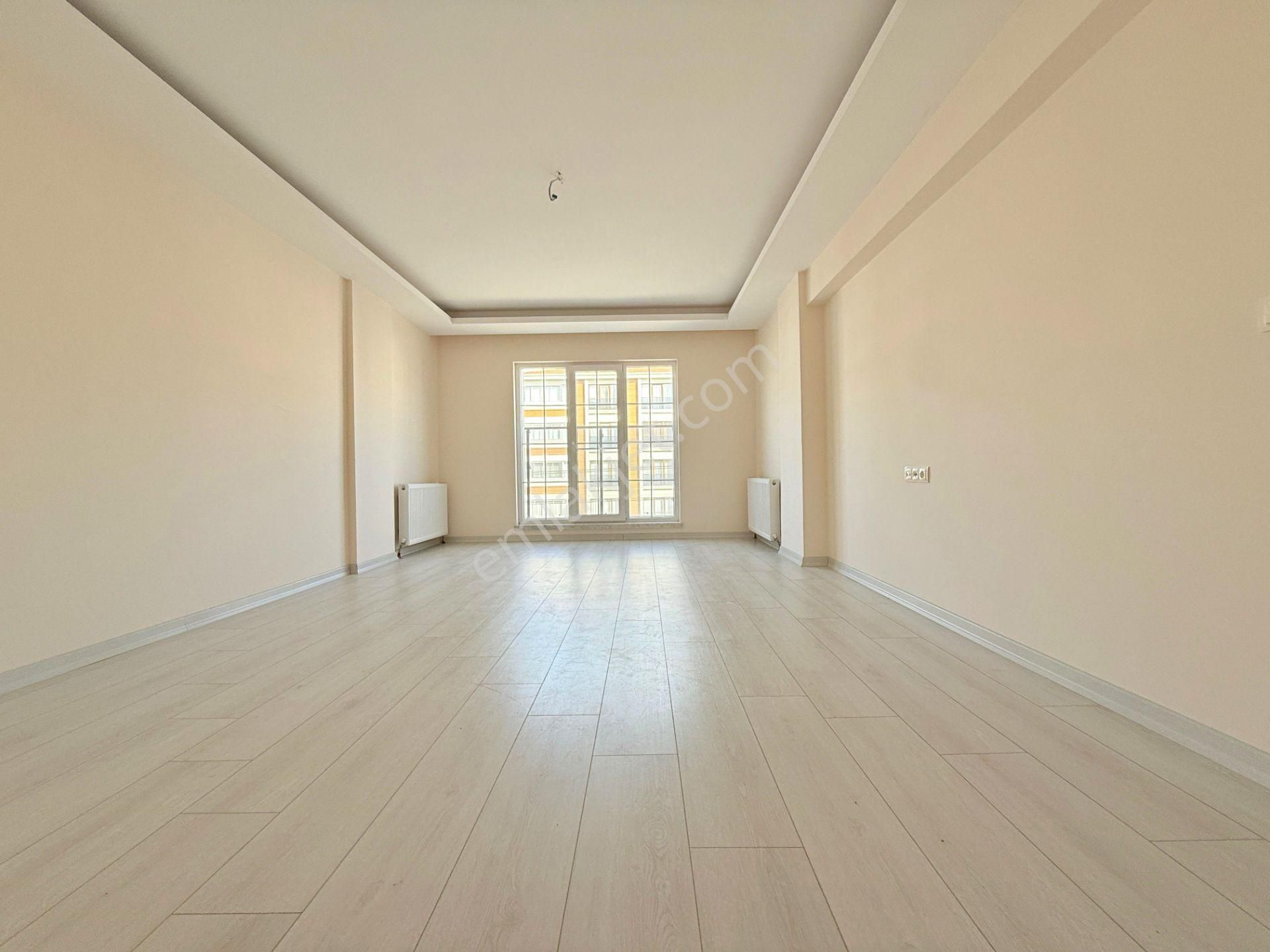 Yıldız'dan Cadde Üstünde Ara Kat Cam Balkonlu Ara Kat Masrafsız 3+1 !!! - Görsel 10