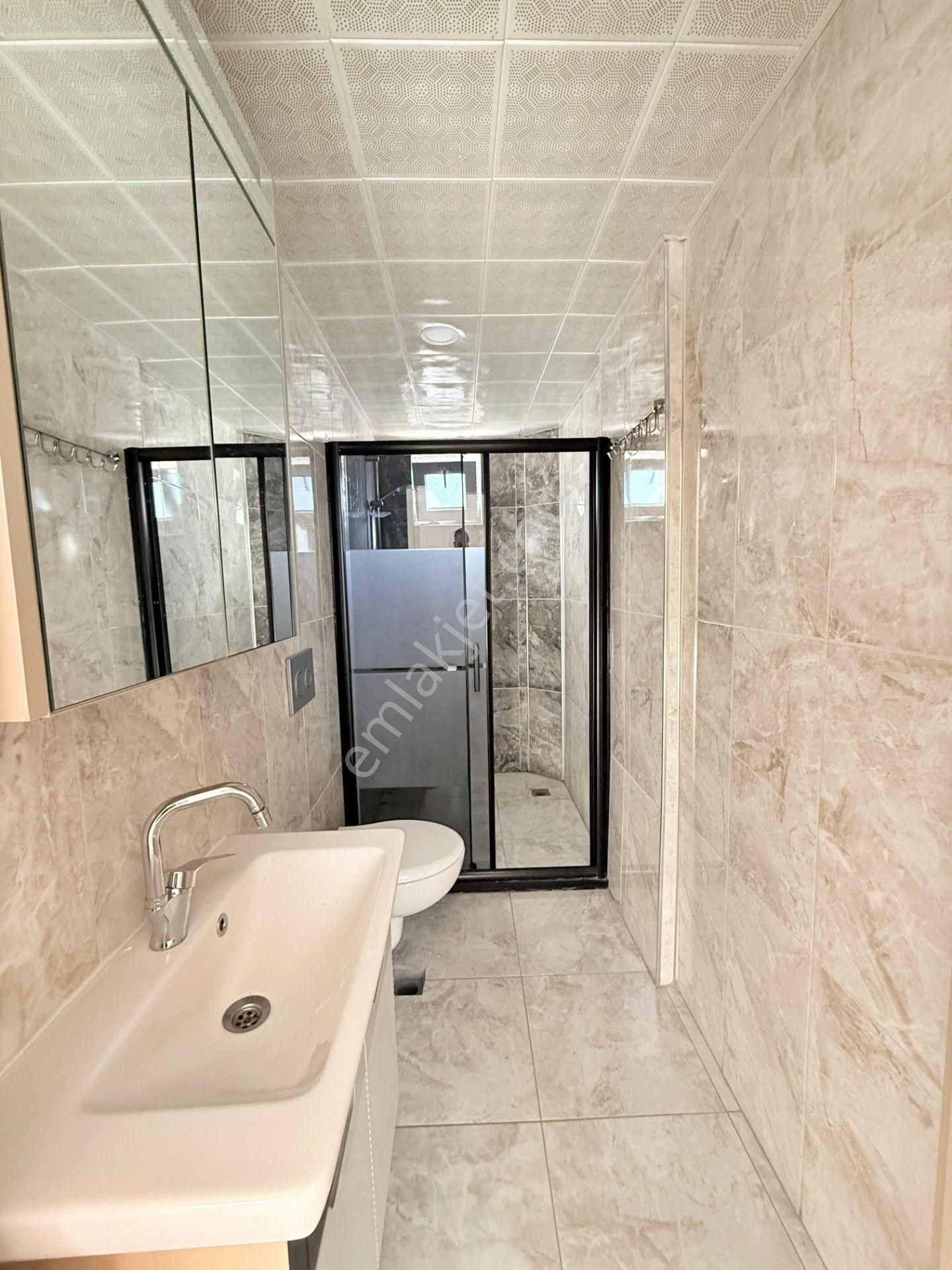 Yıldız'dan Cadde Üstünde Ara Kat Cam Balkonlu Ara Kat Masrafsız 3+1 !!! - Görsel 31