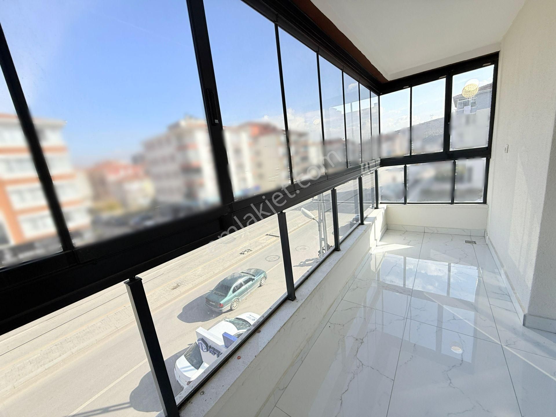 Yıldız'dan Cadde Üstünde Ara Kat Cam Balkonlu Ara Kat Masrafsız 3+1 !!! - Görsel 9