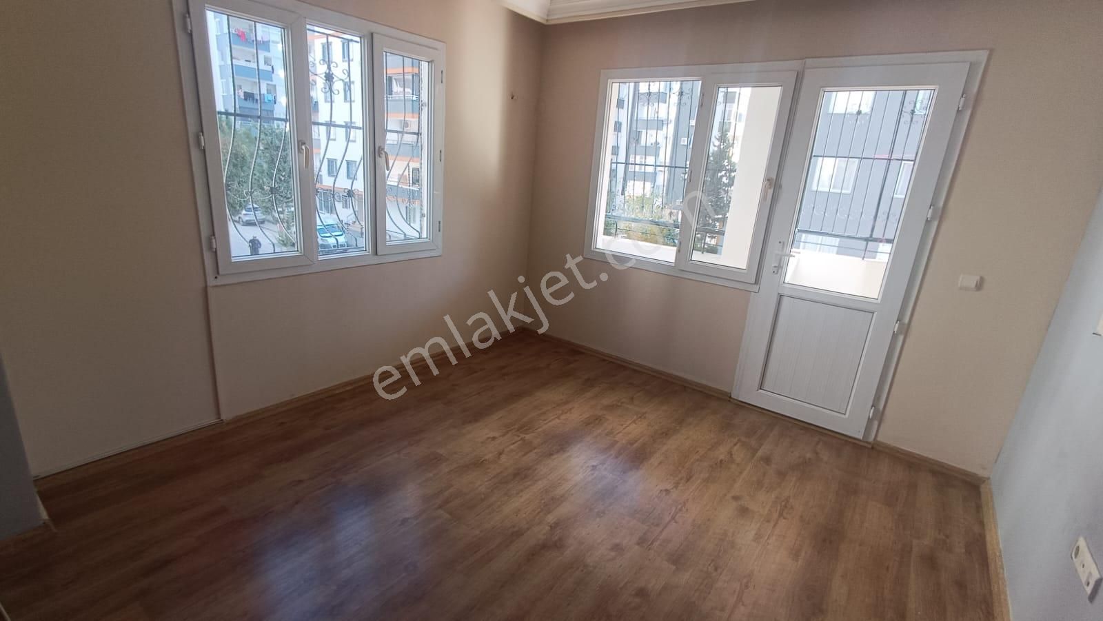 Buhara Okulu Civarı 3+1 Kapalı Mutfak 6 Katlının 2.katı Demir Şebekeli Cazip Satılık Daire - Görsel 12